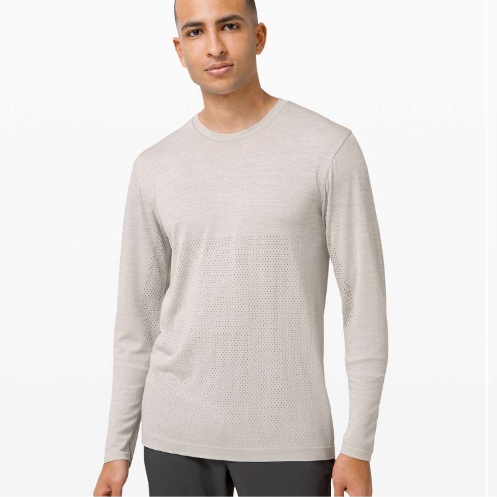 Lululemon Metal Vent Breathe Long Sleeve